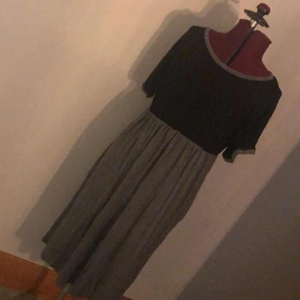 Suzanne Betro midi dress